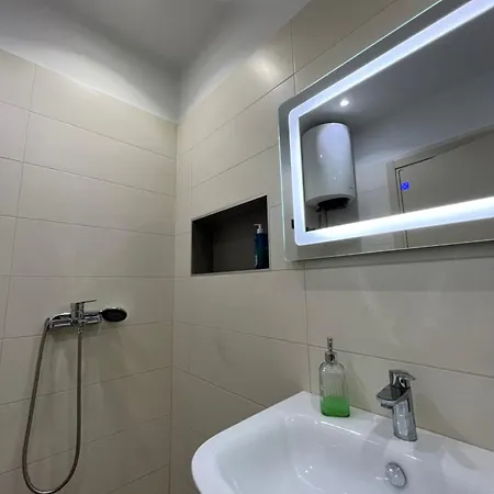B2 3 Apartment Kashar