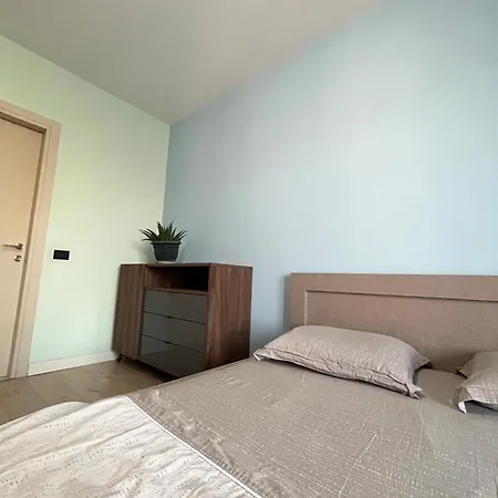 B2 3 Apartment Kashar