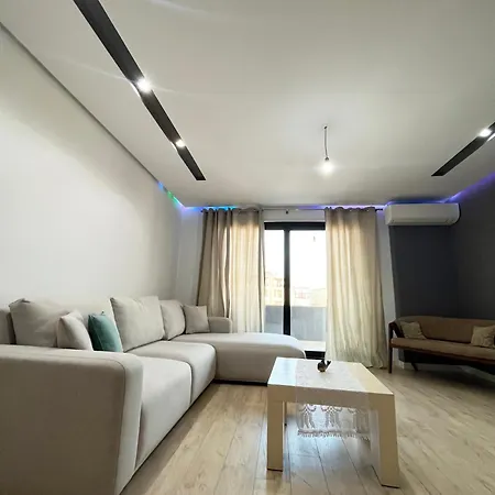 Apartment B2 3 Kashar