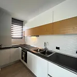 Apartment B2 3